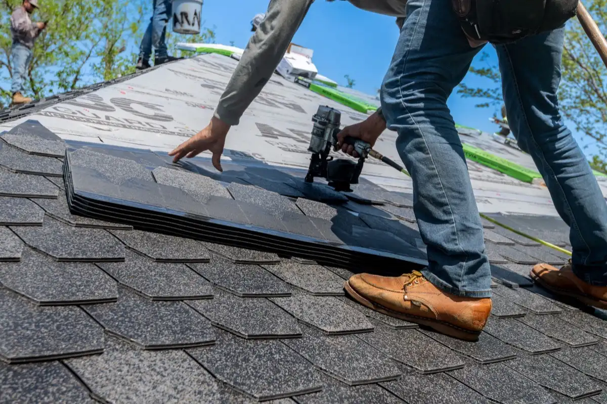 Asphalt Shingle Roofs in Glendale, CA